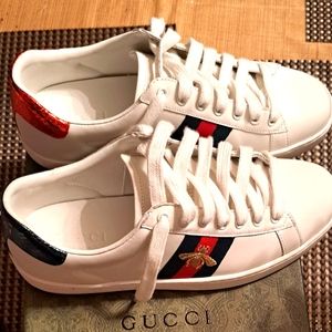 Gucci sneakers size 39
